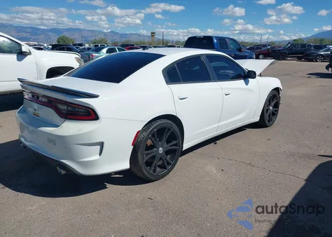 2018 Dodge Charger Police Rwd z USA, uszkodzony, nr VIN 2C3CDXAT3JH180904